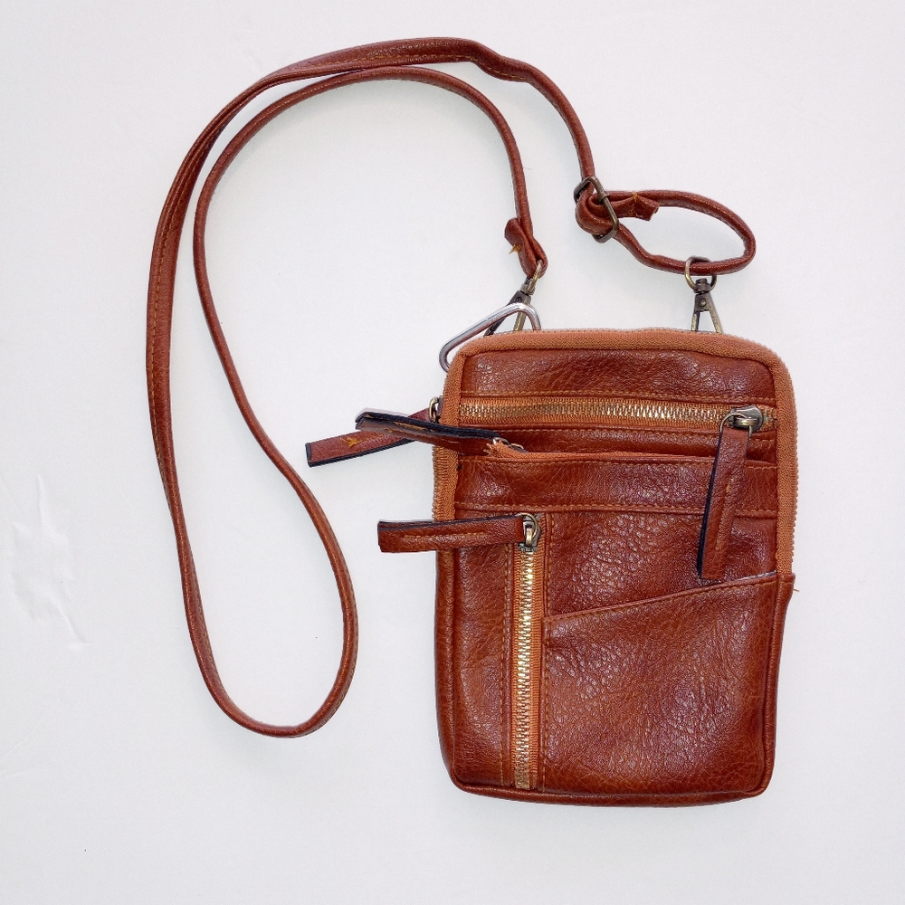 Brown smartphone travel purse vegan tanned leather crossbody